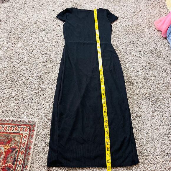 Pretty Little Thing Black Basics Stretch Knit Dress Short Sleeve 8 - Picture 3 of 4
